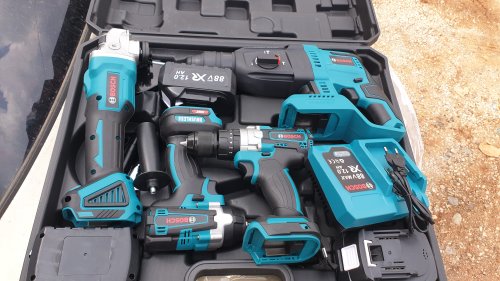 Bosch Plus BP001 Akülü Ultra 4lü Set Makina 58vf 5ah 125mm Avuç Taşlama, Sds Plus Kırıcı Delici Hilti, Somun Sıkma Sökme, Vidalama Matkap yorumları