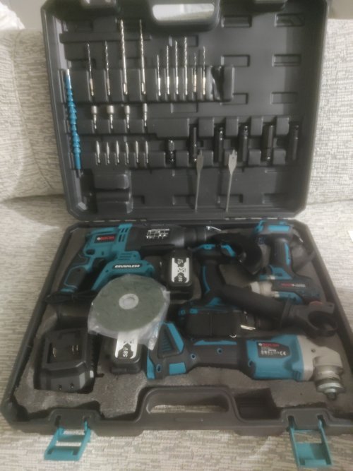 Bosch Plus BP001 Akülü Ultra 4lü Set Makina 58vf 5ah 125mm Avuç Taşlama, Sds Plus Kırıcı Delici Hilti, Somun Sıkma Sökme, Vidalama Matkap yorumları